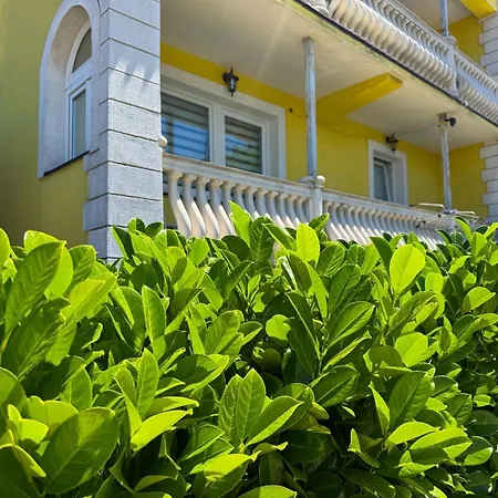 Instaview - Private Parking سراييفو